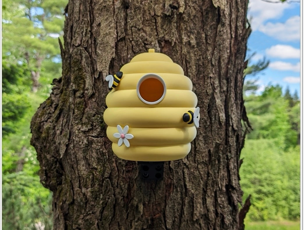 Beehive Bird Box | Outdoor Birdhouse with Bees & Flowers
